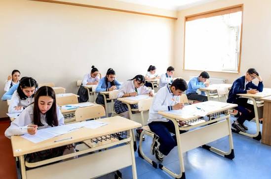 Şagirdlər buraxılış imtahanında esse yazacaqlar - YENİLİK