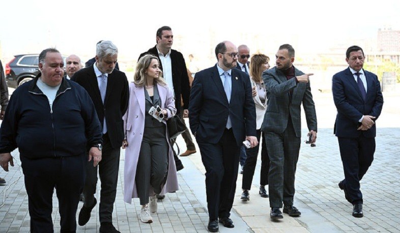 Arayik Harutyunyana hesabat verdilər