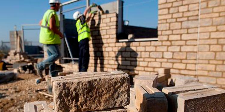 Azərbaycanda seldən zərər görən 52 ev yenidən tikiləcək&nbsp;