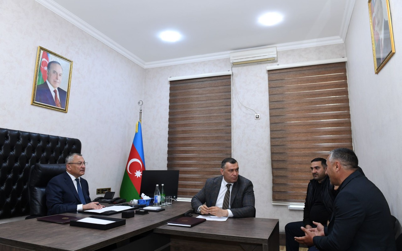 Rövşən Rzayev növbəti vətəndaş qəbulu keçirdi -&nbsp;FOTOLAR