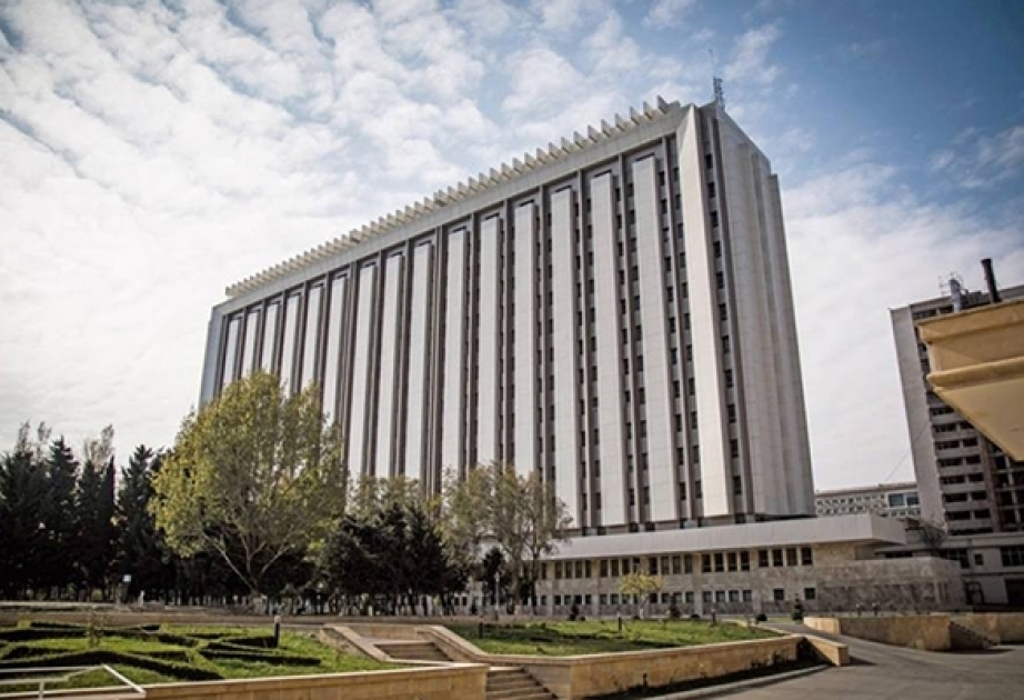 Bakıda universitetdə yanğın