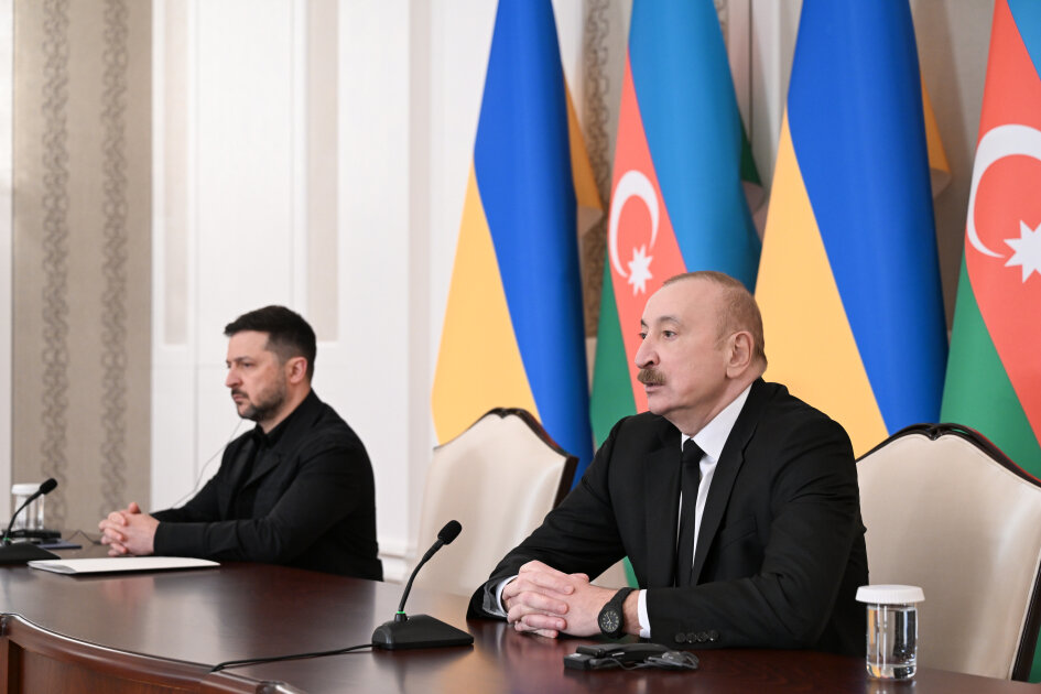 İlham Əliyevə İrpen şəhərinin fəxri vətəndaşı adı verildi