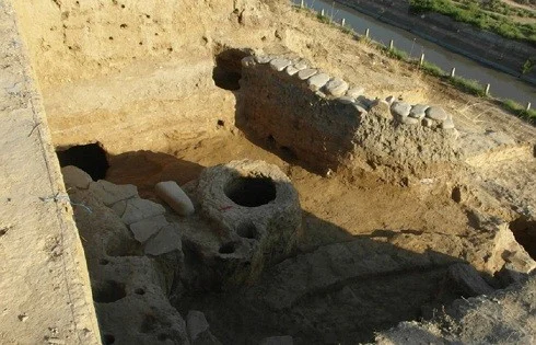 Azərbaycanda 1400-dən çox yeni abidə aşkar olunub