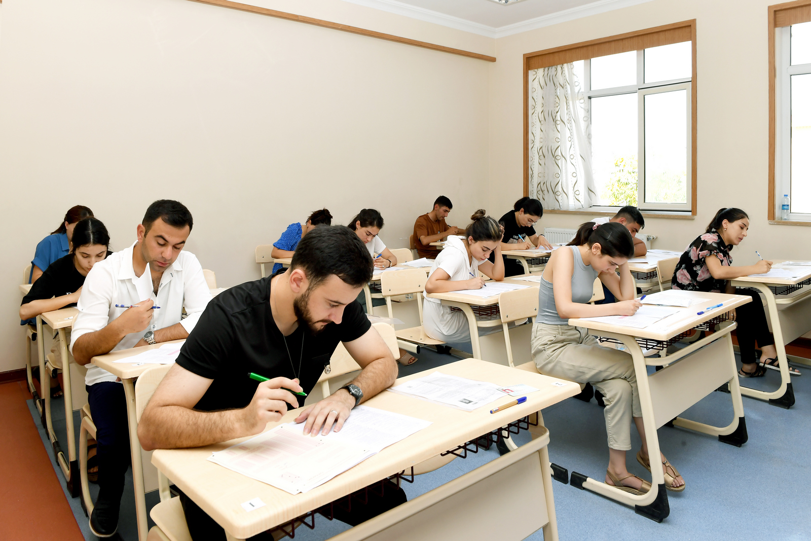 Rezidenturaya qəbul imtahanının birinci mərhələsi başlayır