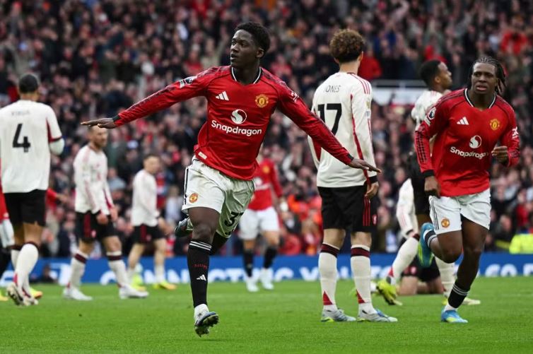 "Mançestet Yunayted" "Liverpul"u məğlub etdi