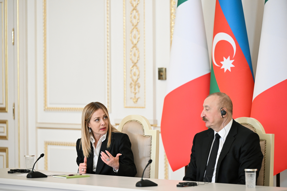 Ermənistanla münasibətləri də müzakirə etdik - Meloni