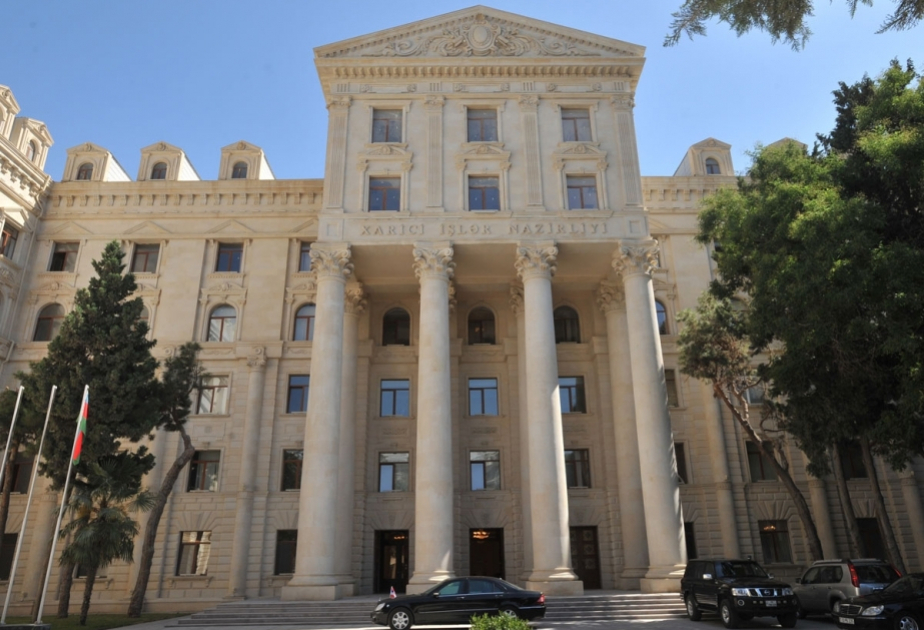 XİN-dən&nbsp;fransalı nazirə CAVAB