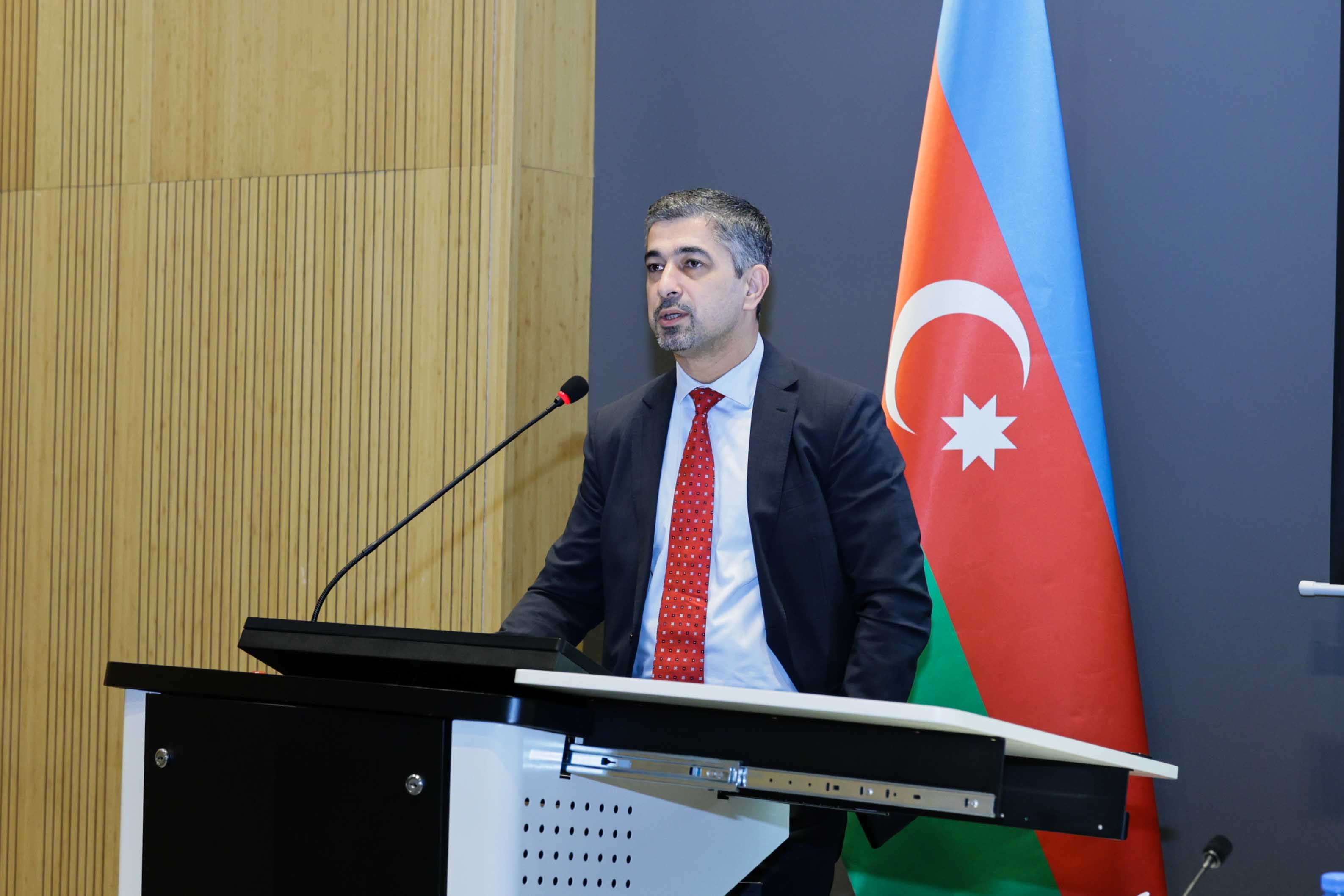 UNEC-də İslam İnkişaf Bankı Qrupunun gənclər üçün tanıtım turu keçirilib