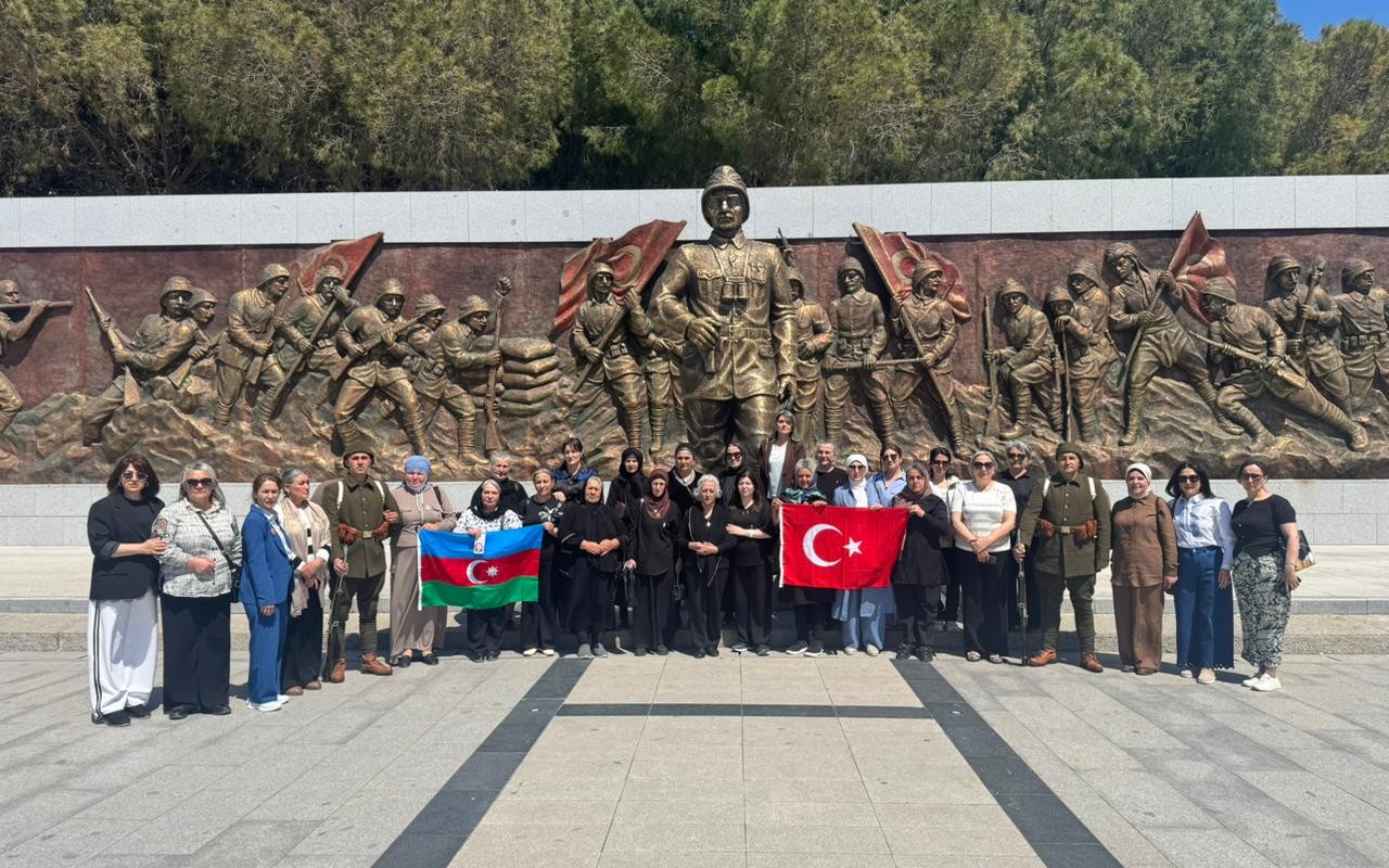 Şəhid ailələri Çanaqqala şəhərini ziyarət ediblər -&nbsp;FOTOLAR