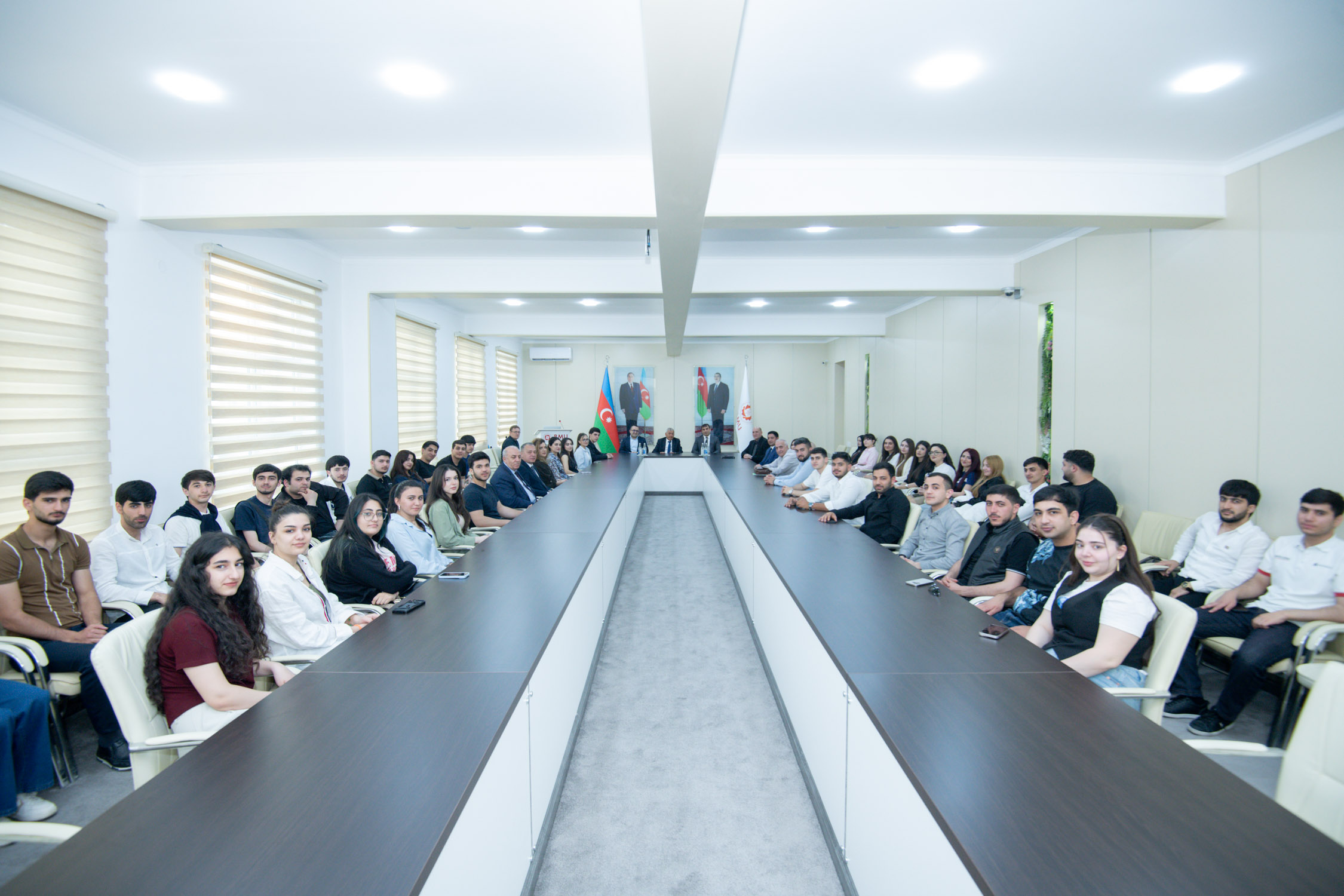 BMU-da Almaniyada fəaliyyət göstərən mütəxəssisin iştirakı ilə seminar&nbsp;- FOTOLAR