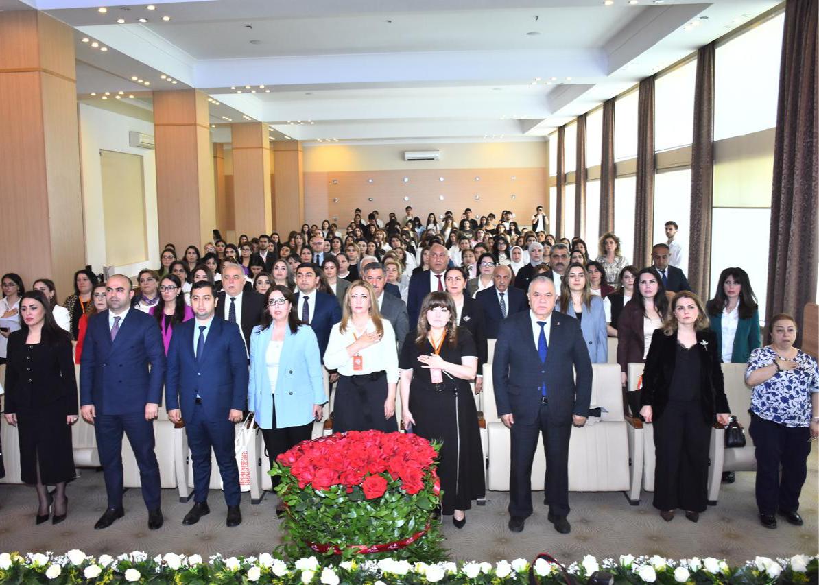 Türk dünyasının ortaq dəyərləri elmi müstəvidə müzakirə olundu - FOTO