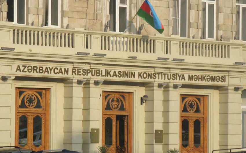 Konstitusiya Məhkəməsi Prokurorluğun sorğusu əsasında qərar qəbul etdi