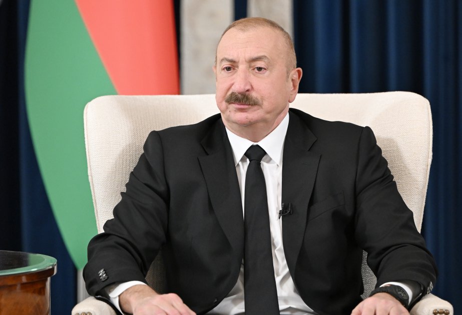Prezident Baxış Babayevi təltif edib