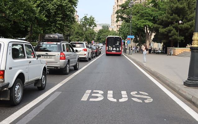 Taksilər avtobus zolaqlarına girəcək?