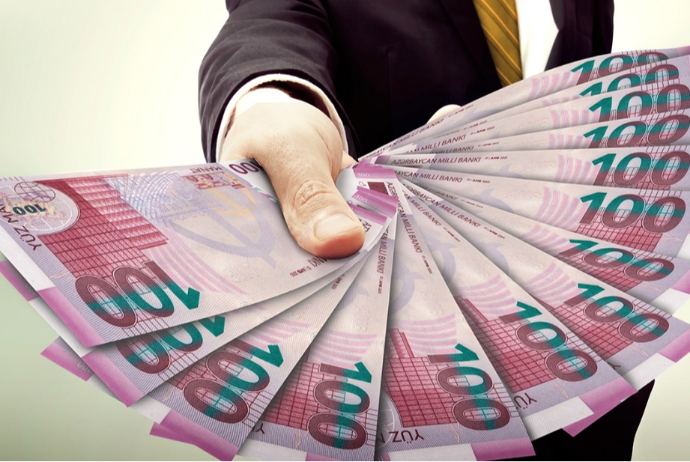 Azərbaycanda gözlənilən YENİLİK: minimum maaş&nbsp;700 manat