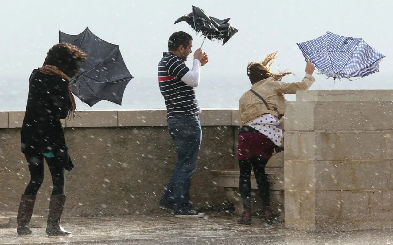Sinoptiklərdən pis xəbər: Qeyri-sabit hava bu tarixədək davam edəcək