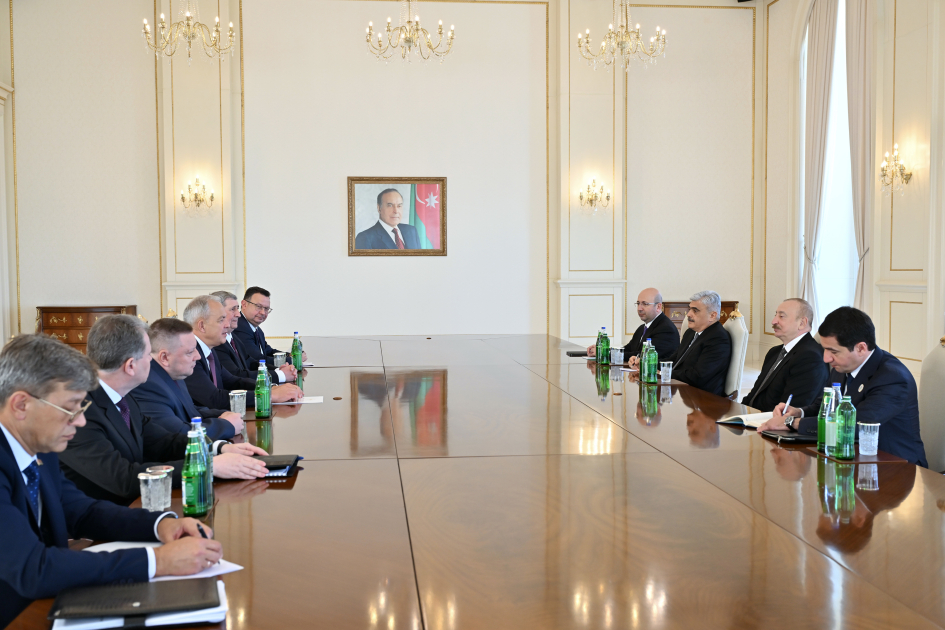 Prezident Belarus Nümayəndələr Palatasının sədrini qəbul edib