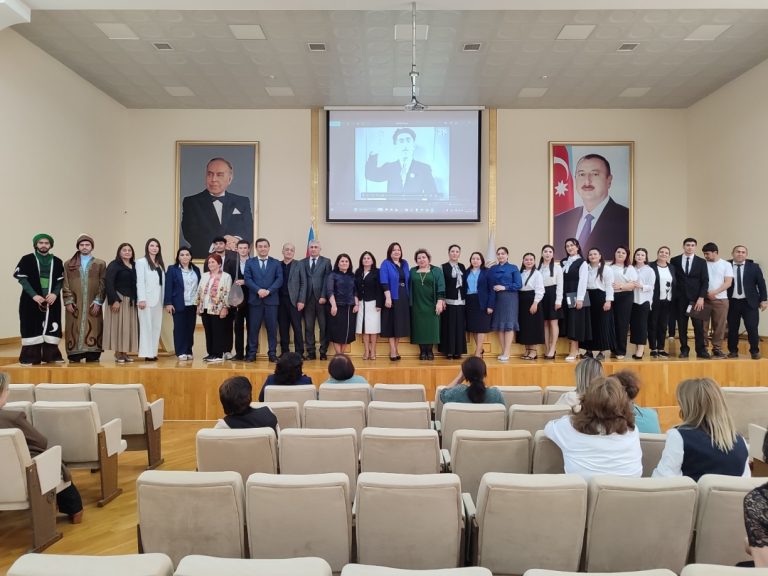 Gəncə Dövlət Universitetində ədəbi-bədii gecə keçirilib - FOTOLAR