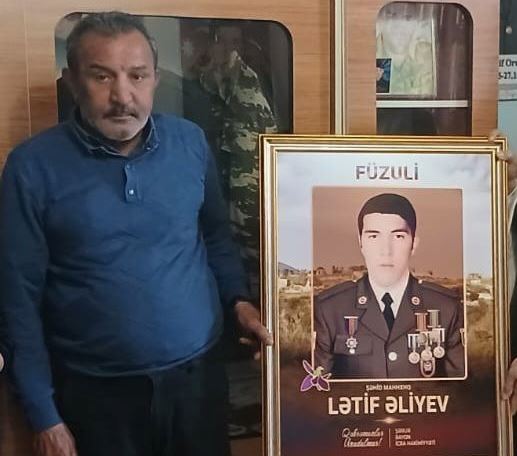 Şəhid atası vəfat edib