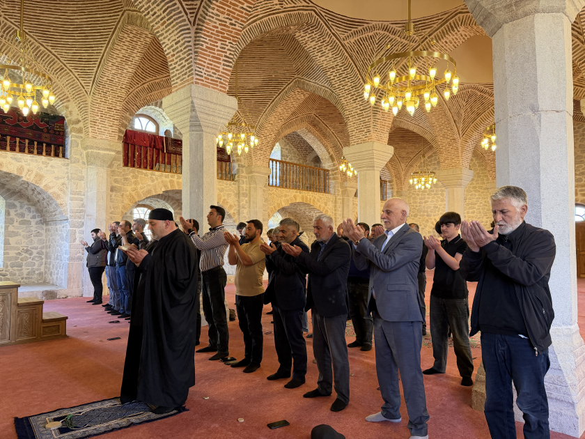 Şuşada bayram namazı qılındı