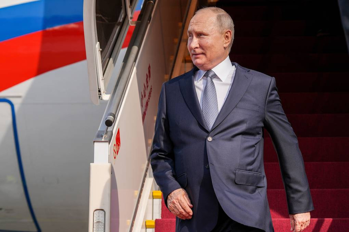 Putin Qazaxıstana getdi