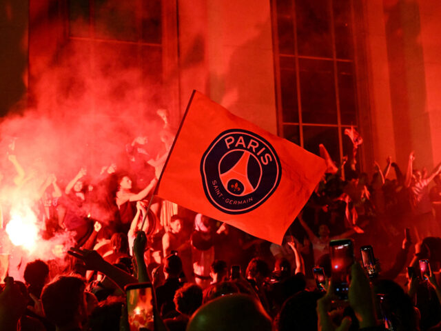 Parisdə PSJ azarkeşləri iğtişaşlar törədib - Saxlanılanlar var