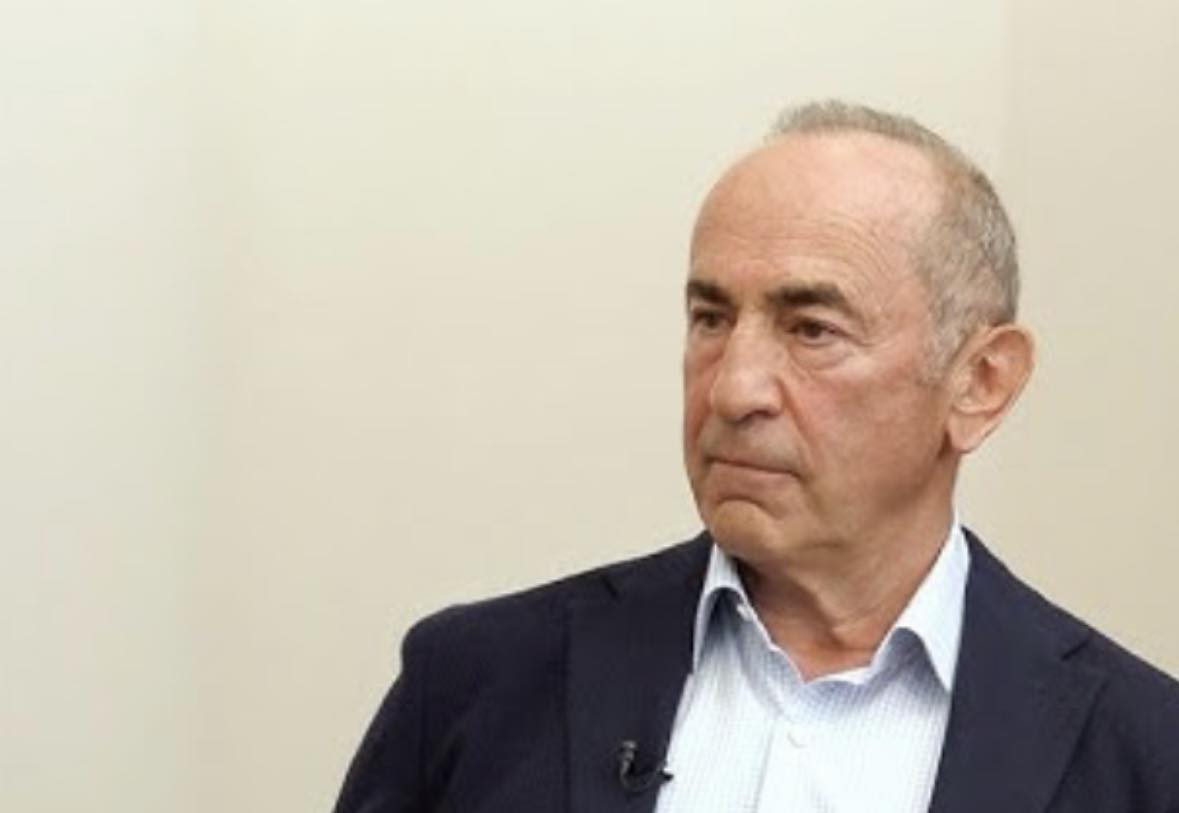 Köçəryan Qarabağı unuda bilmir: "...saxlamaq mümkün idi"