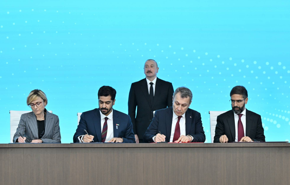 Bakı Enerji Həftəsində&nbsp;8 milyard dollarlıq&nbsp;müqavilələr imzalandı