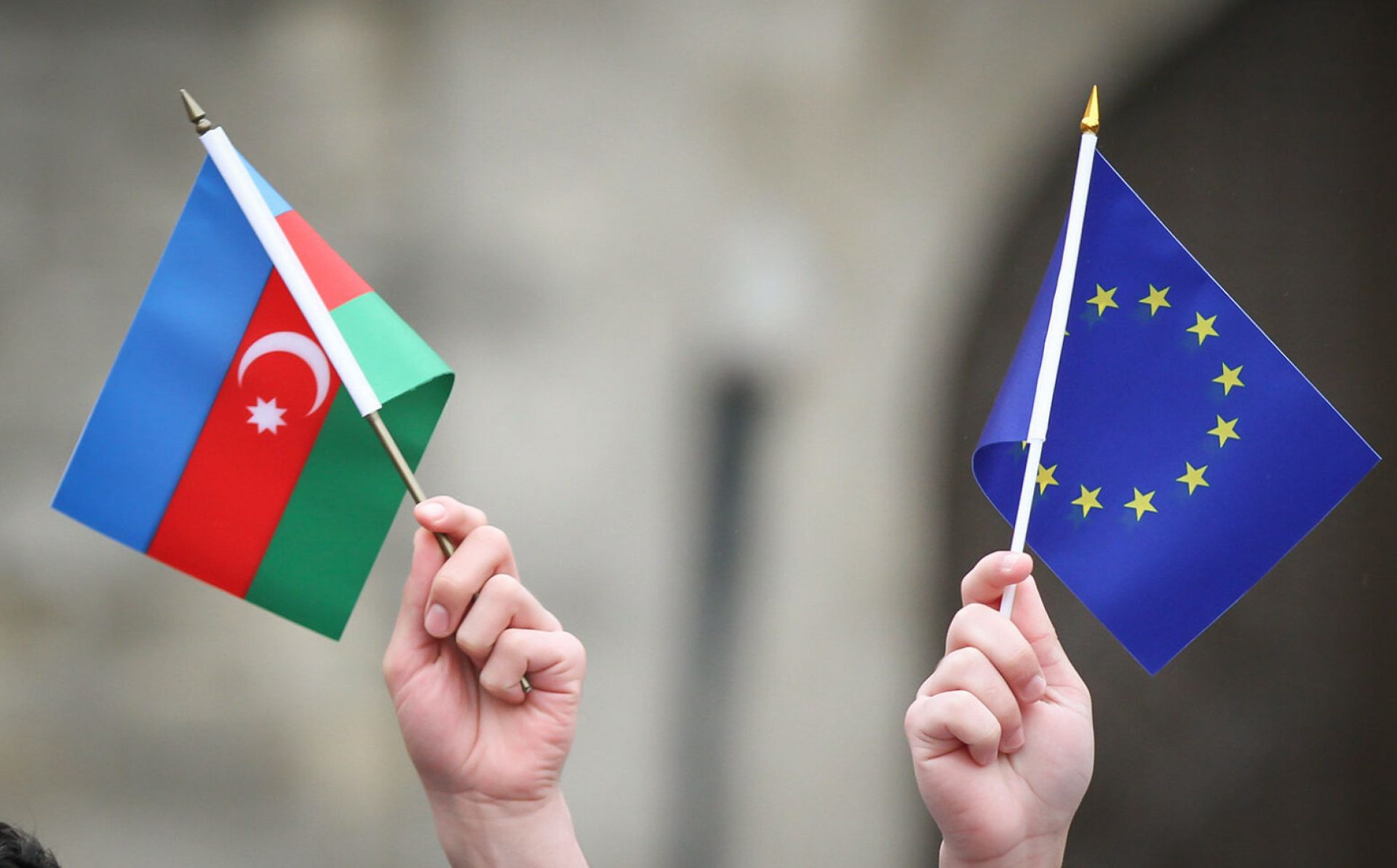 Azərbaycandan Avropaya getmək istəyənlərə pis xəbər