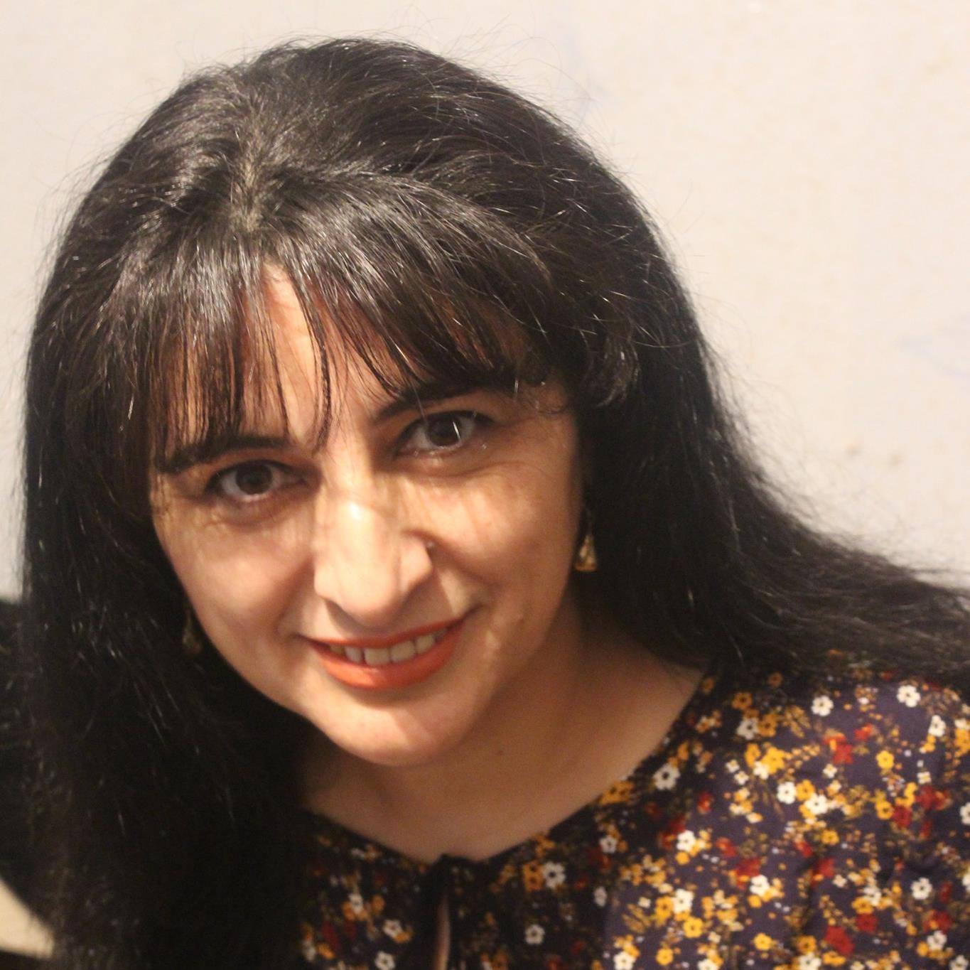 Hicran Hüseynova vəfat etdi