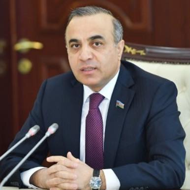 Rəqəmsal texnologiya nəhəngləri Bakıya gələcək