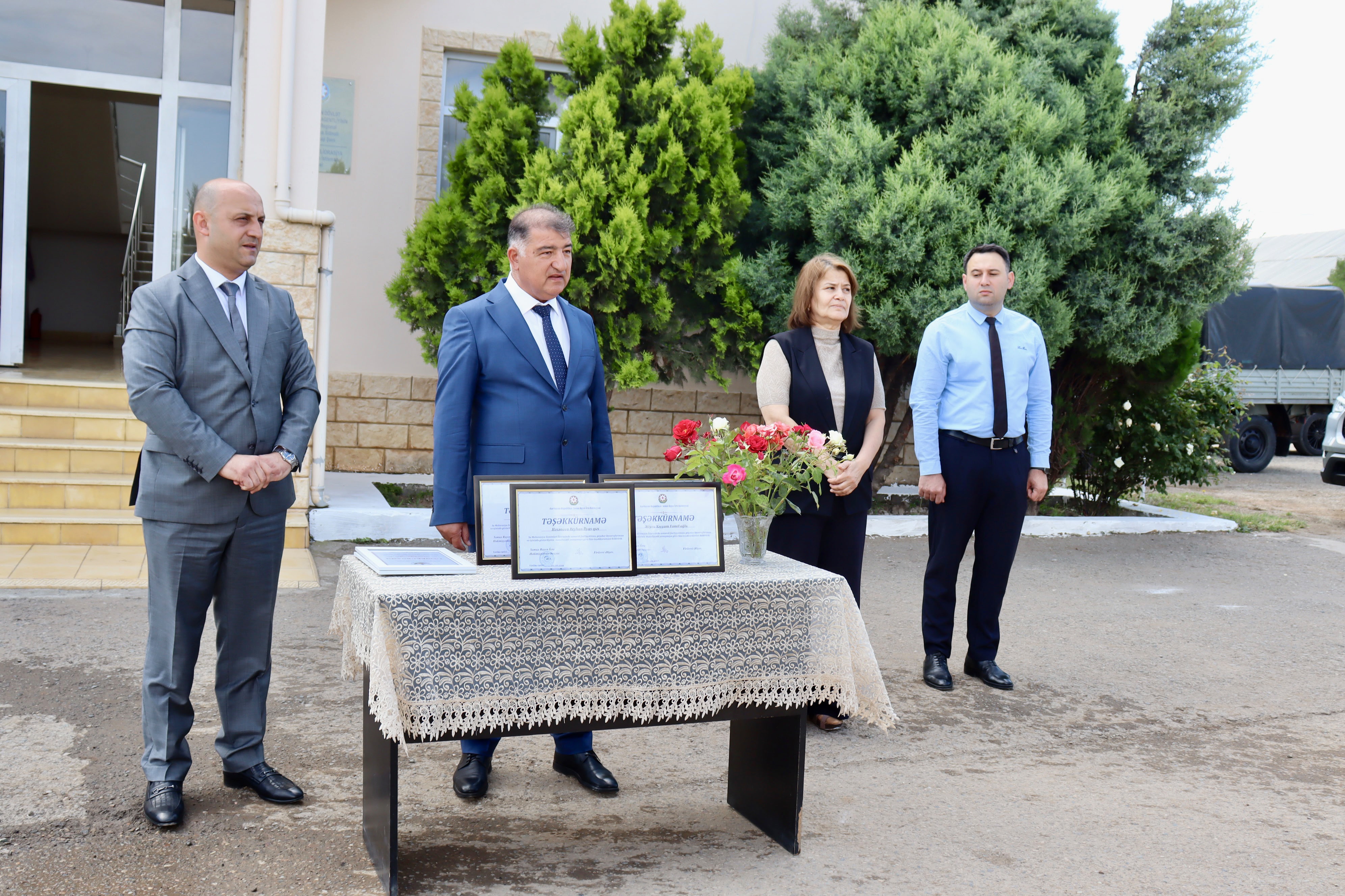 Samuxda su təsərrüfatı sahəsində çalışanlar təltif olundular