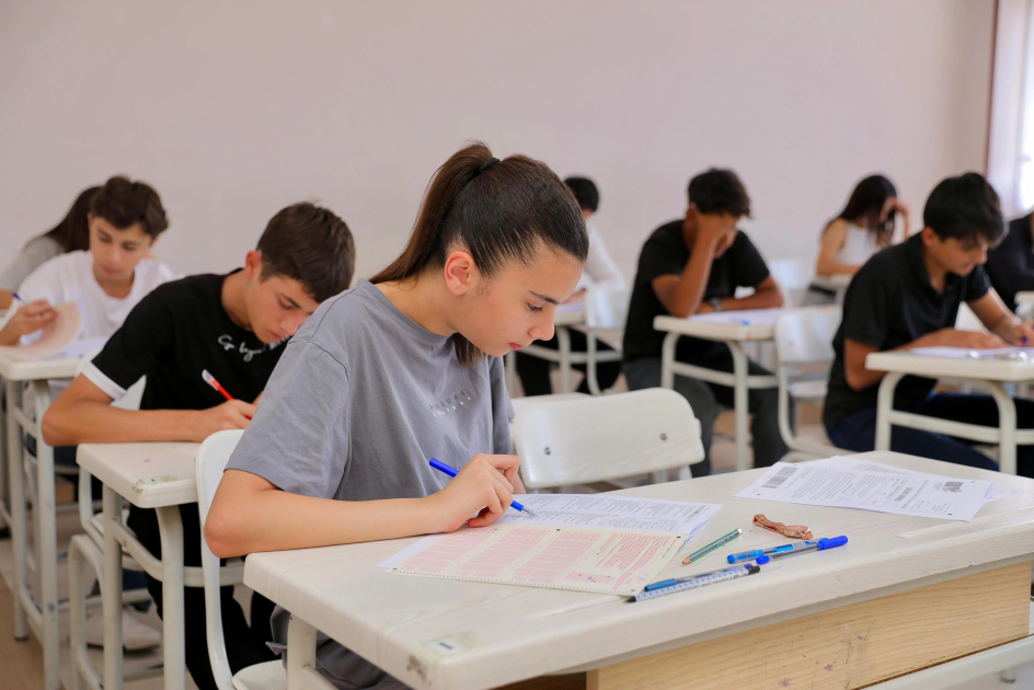 I və IV qruplar&nbsp;üzrə qəbul imtahanı keçirilir