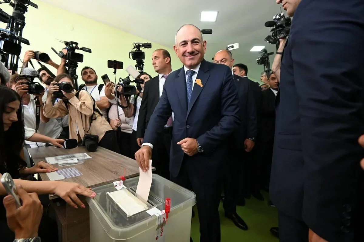 MSK: Paşinyanın partiyası liderdir