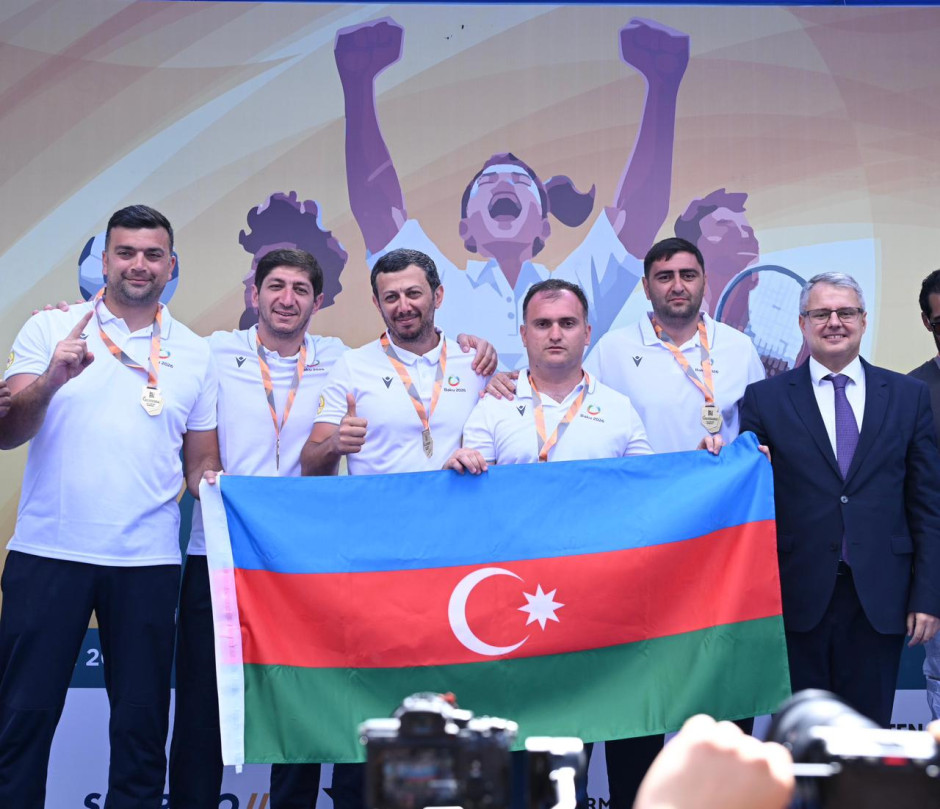 FHN komandaları beynəlxalq turnirdən qızıl medalla qayıdır - FOTO