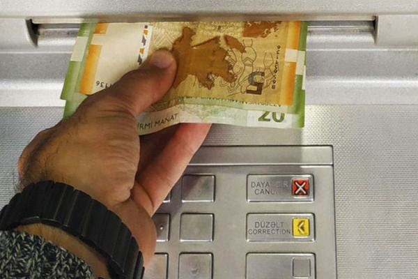 195 min nəfərə pensiya və müavinət verilib