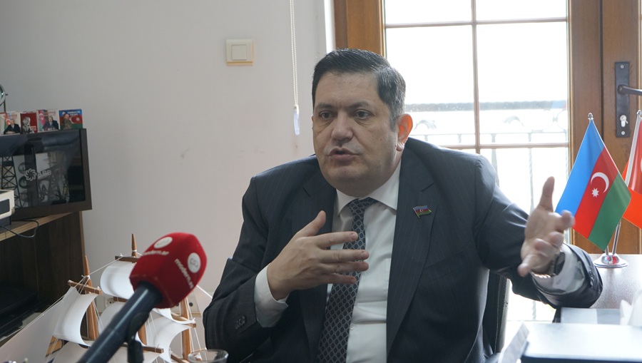 Baytar hüquqşünasdan daha çox qazanacağını anlamalıdır - DEPUTAT