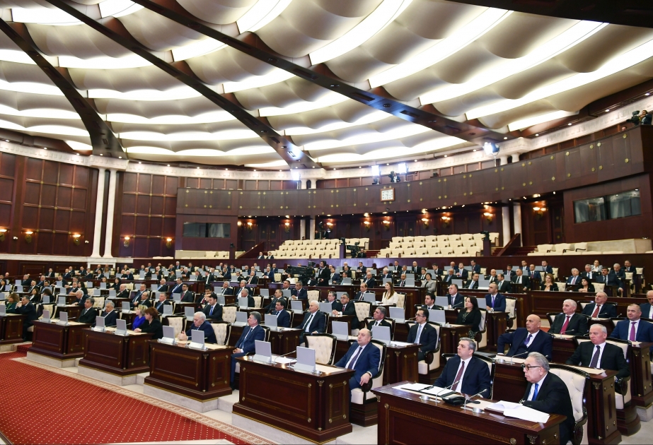 Hər üç deputatdan biri bu məsələdən danışır&nbsp;