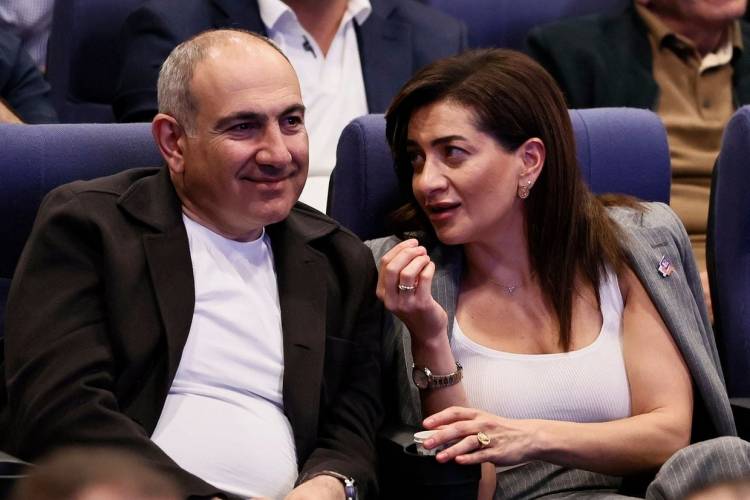 Anna Akopyan haqqında şok məlumatlar yayıldı: Guya Türkiyədən...