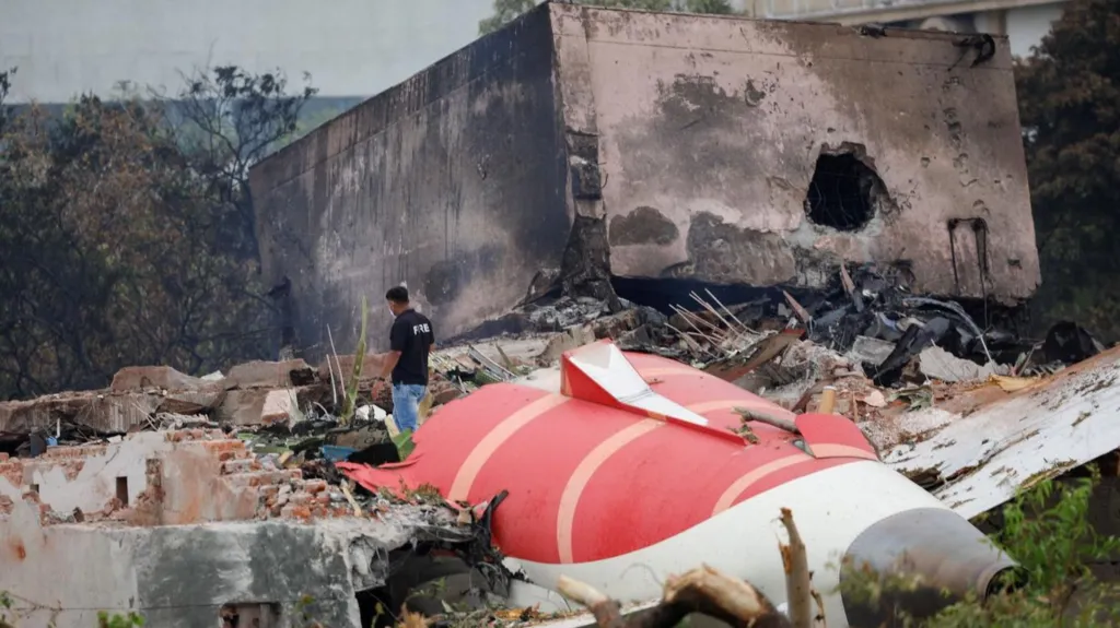 Təlim təyyarəsi qəzaya uğrayıb, pilot ölüb