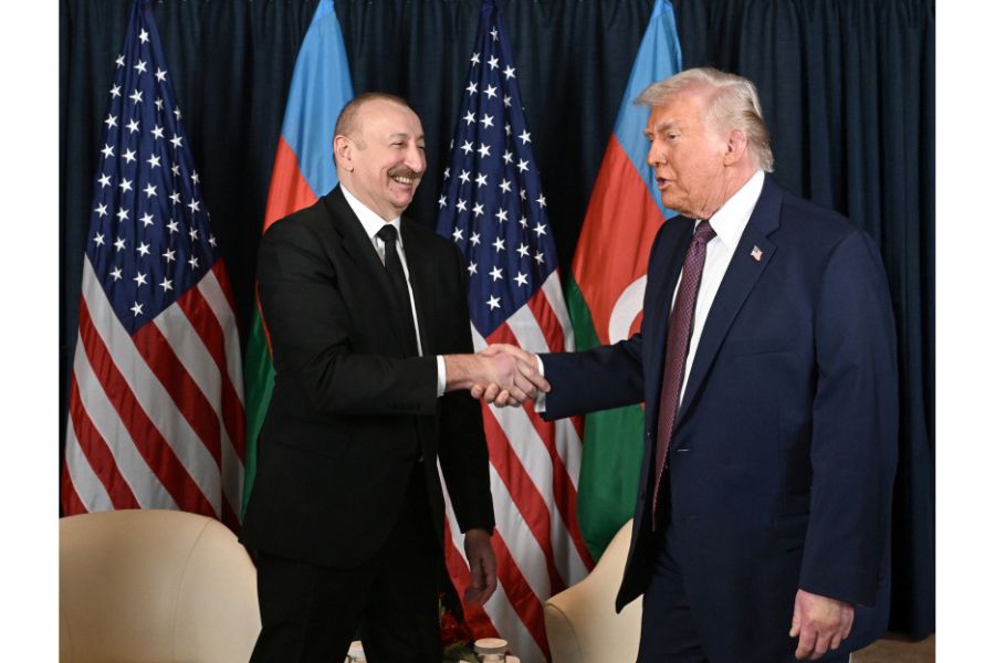 İlham Əliyev&nbsp;Trampı&nbsp;yubileyi münasibətilə təbrik etdi