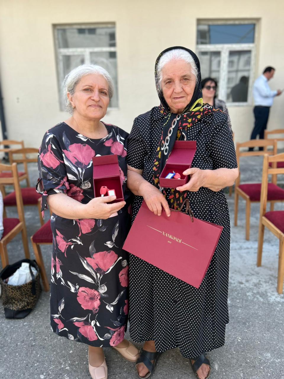 Daha 18 ailə Xankəndidə evlərinin açarını aldı - FOTO