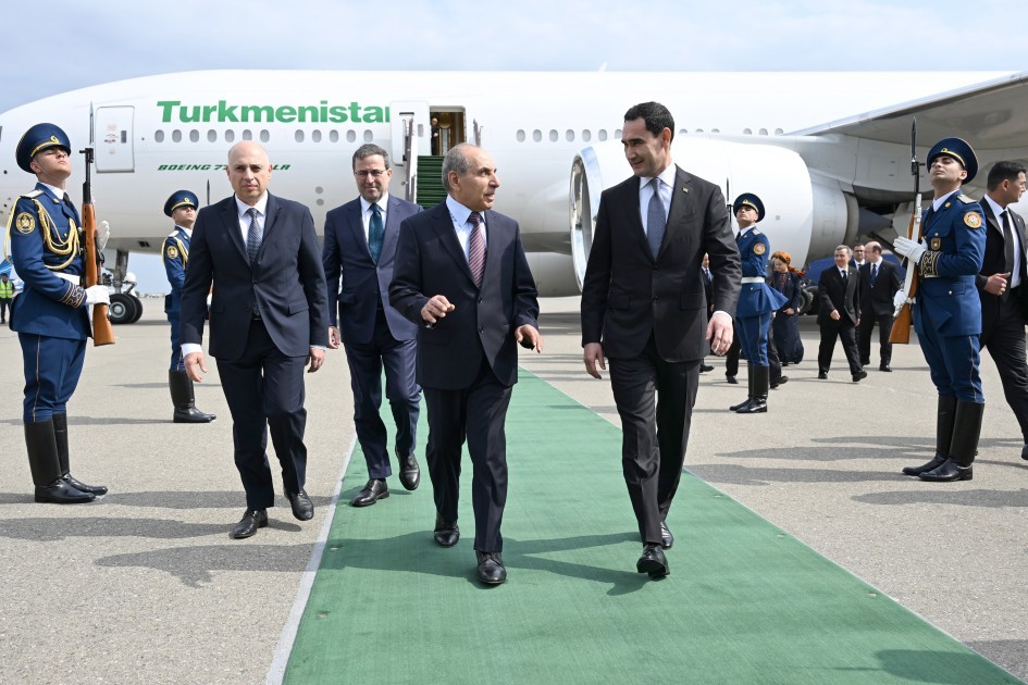 Türkmənistanın Prezidenti Azərbaycana gəldi