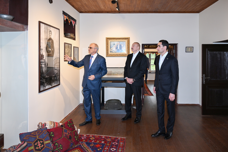 Bülbülün ev-muzeyi ilə tanışlıq