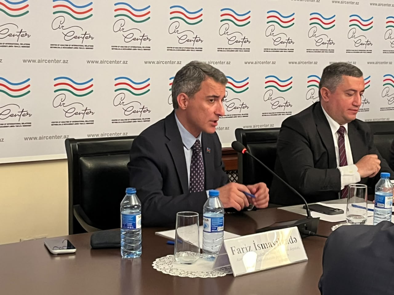 Azərbaycan strateji logistik dəhlizlərin mərkəzində dayanır