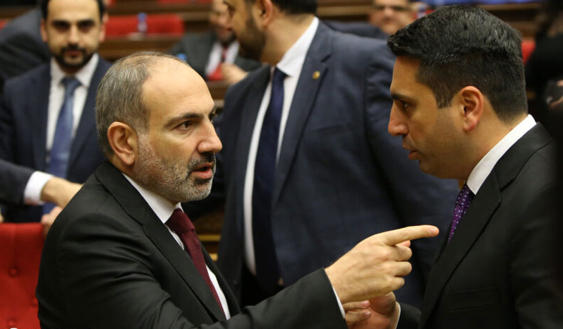 Simonyan&nbsp;&ldquo;vuruldu&rdquo;, yoxsa&nbsp;prezident postuna aparılır? - İDDİA