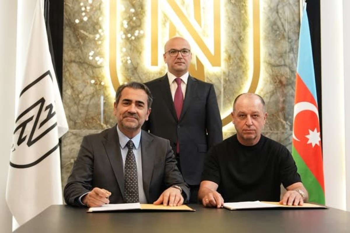 "Neftçi" baş məşqçi ilə&nbsp;yeni müqavilə imzaladı