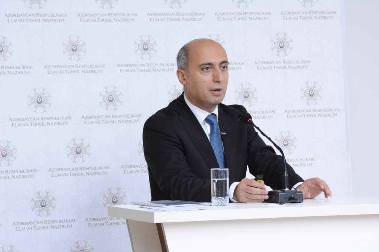 Elə müəllimlər var idi ki, heç ərizə yaza bilmirdi&nbsp;