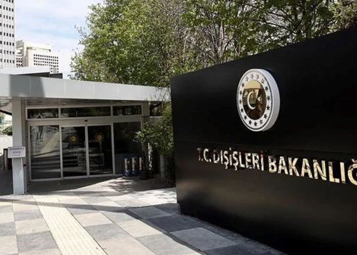 Türkiyə XİN Dəməşqdə altı nəfərin öldüyü hücumu pisləyib