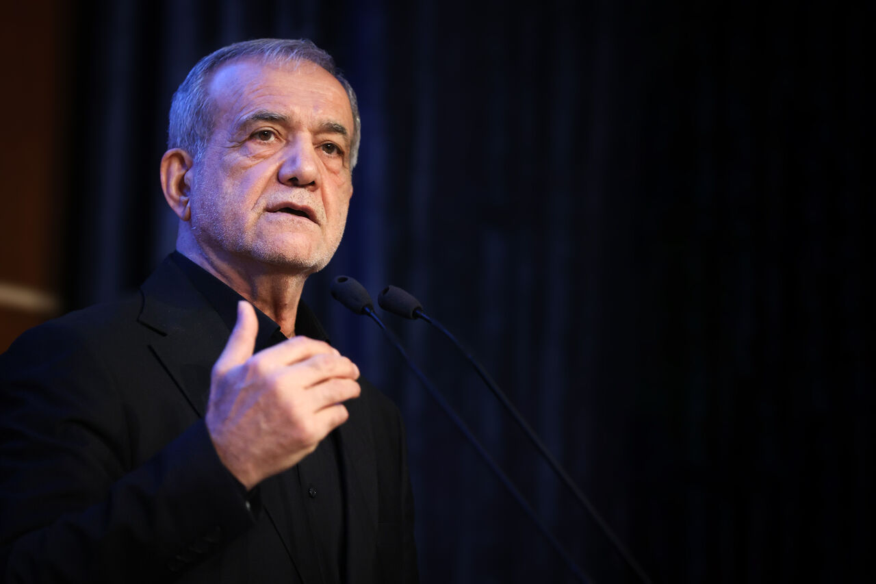 Pezeşkian azərbaycanlıları da Xameneinin dəfninə ÇAĞIRDI
